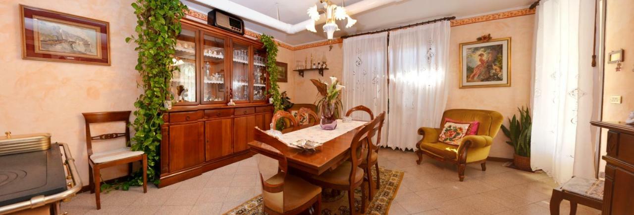 בוסטו B&B Il Pavone מראה חיצוני תמונה